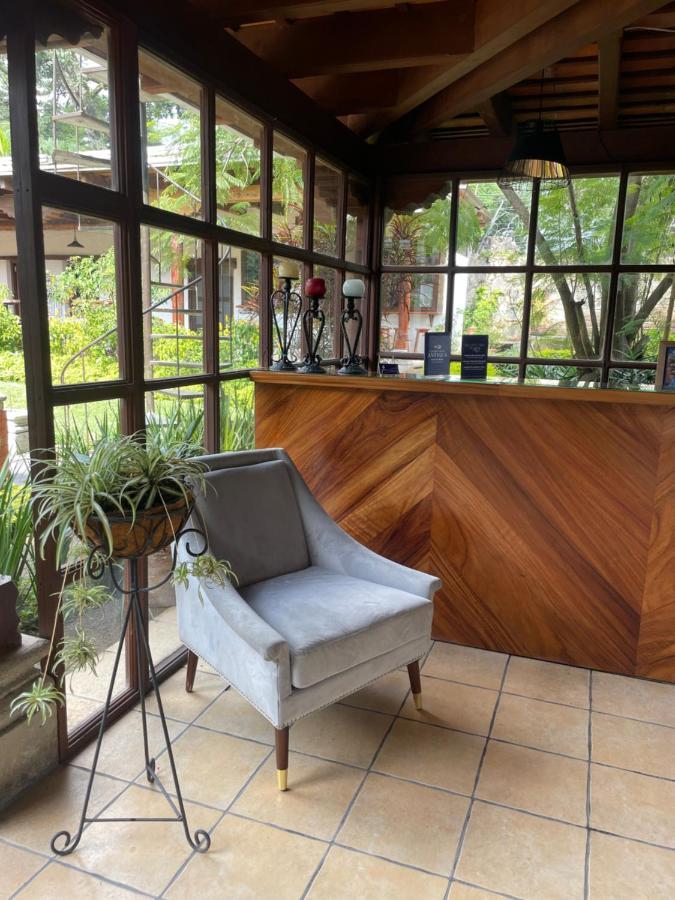 Hotel Cacique Real Antigua Extérieur photo