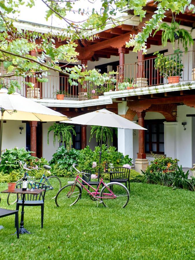 Hotel Cacique Real Antigua Extérieur photo