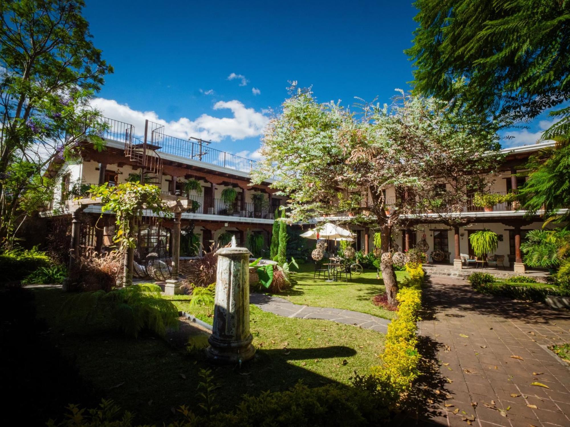 Hotel Cacique Real Antigua Extérieur photo